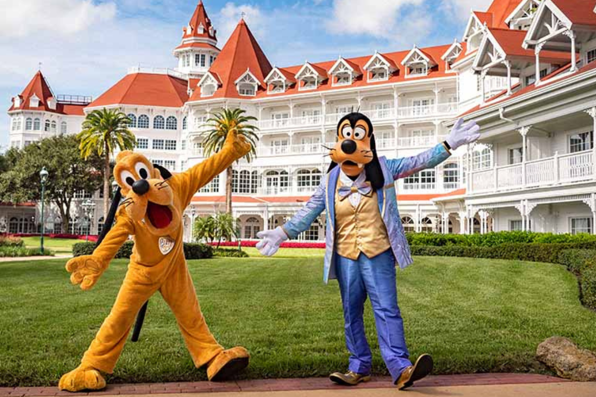 Grand Floridian Entrance & Parking Overhaul 🚧